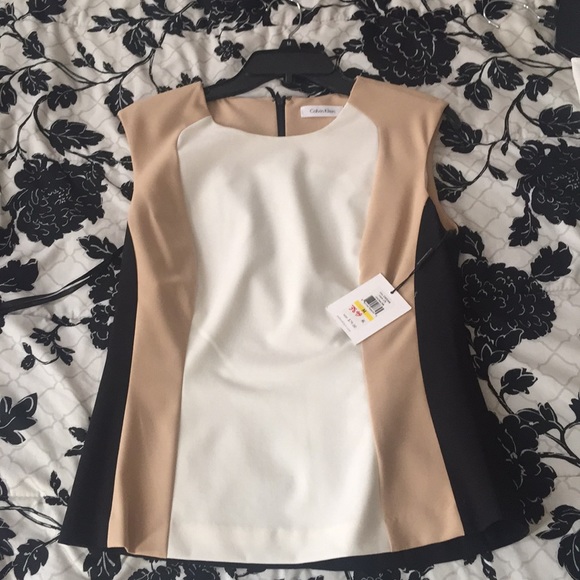 Sleeveless Blouse 👚 NWT!! Bundle for $12!!! - Picture 3 of 4
